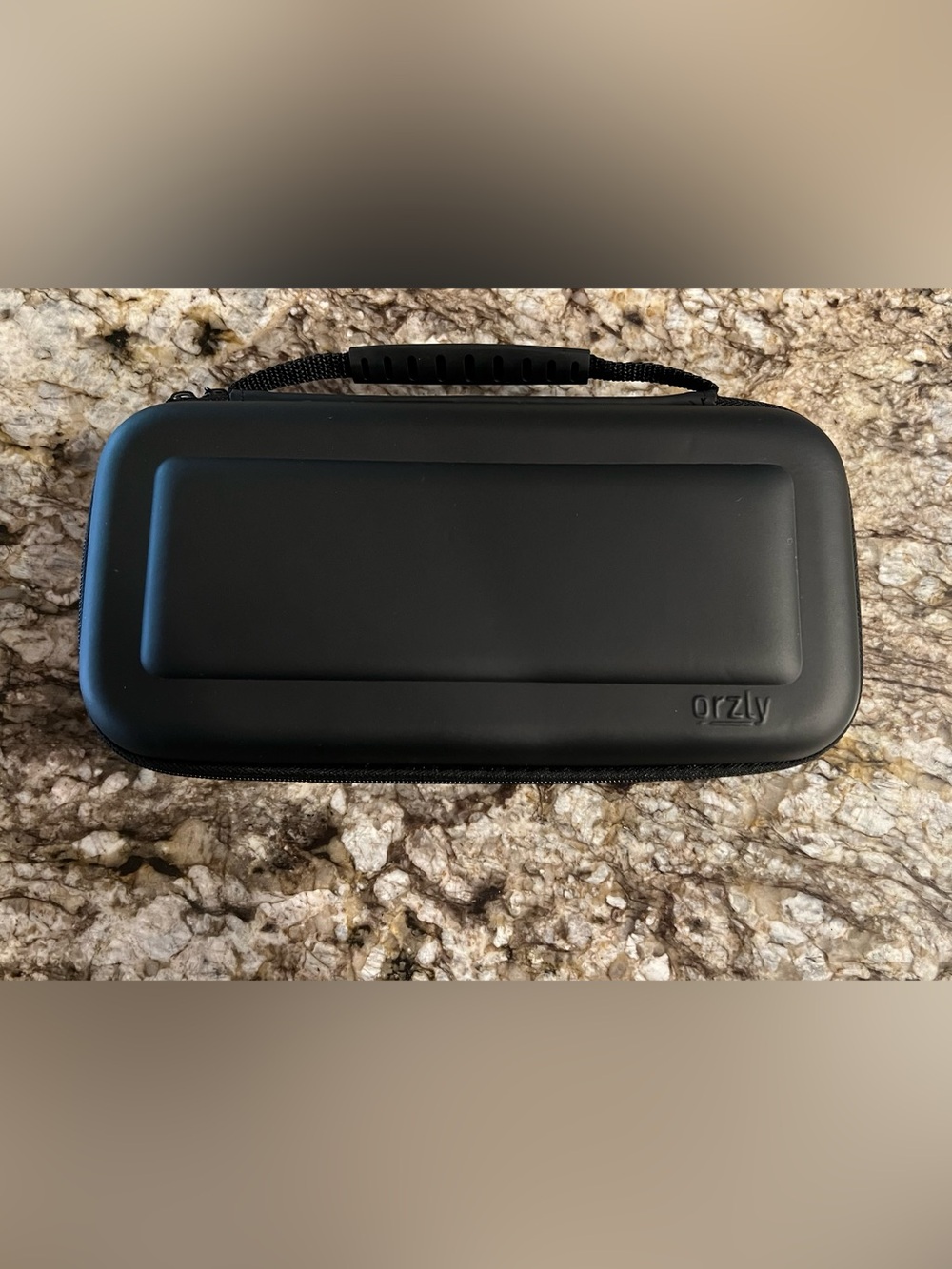 NWOT Orzly Nintendo Switch Hard Shell Carrying Case - 11" Black